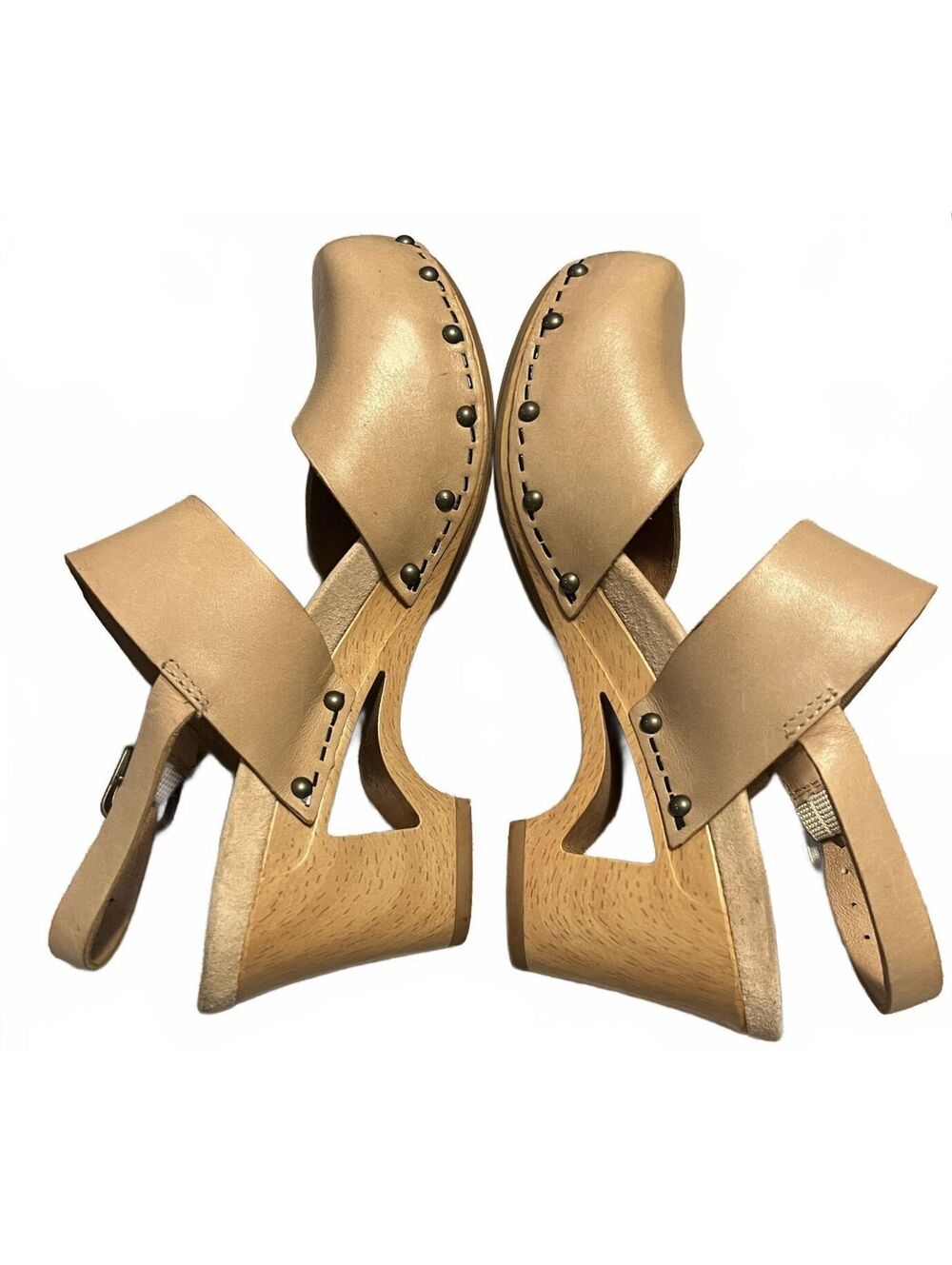 Dansko Sam Beige Leather Studded Wood Look Platform Cottage Clog Sandals 36 / 6 - Picture 4 of 8